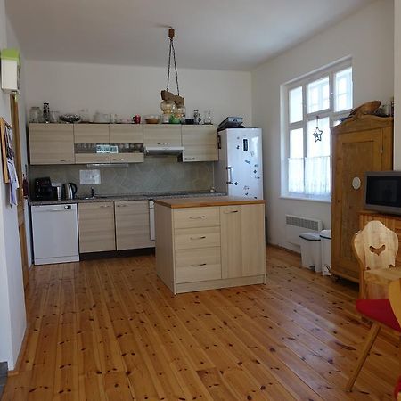 Asika Villa Йозефув Дул Екстериор снимка
