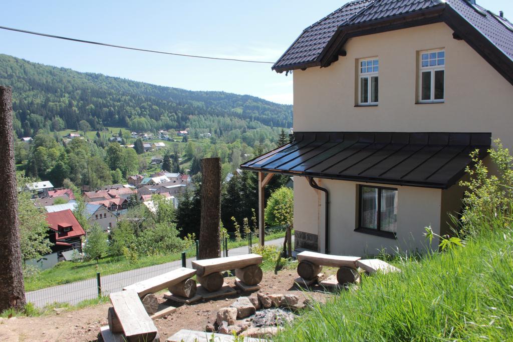 Asika Villa Йозефув Дул Екстериор снимка