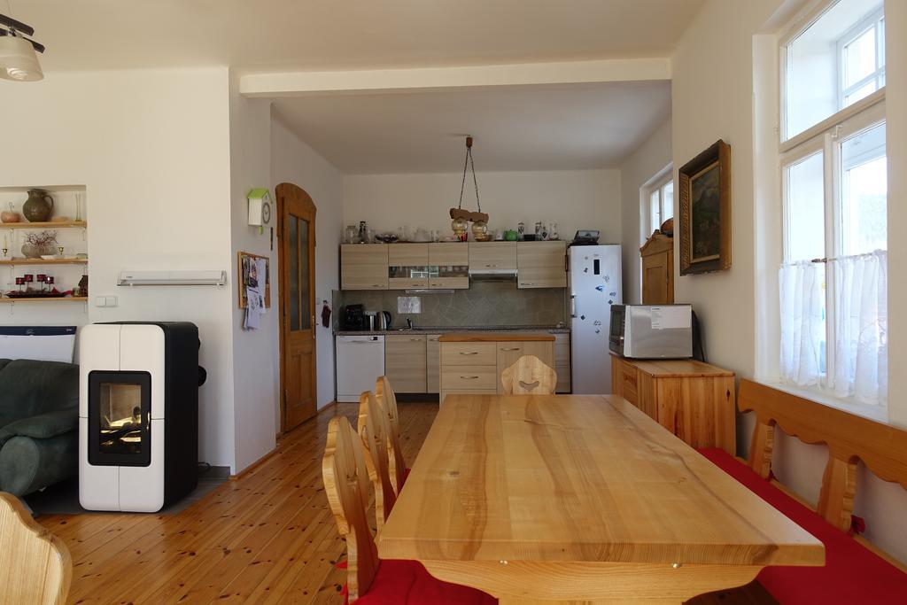 Asika Villa Йозефув Дул Екстериор снимка